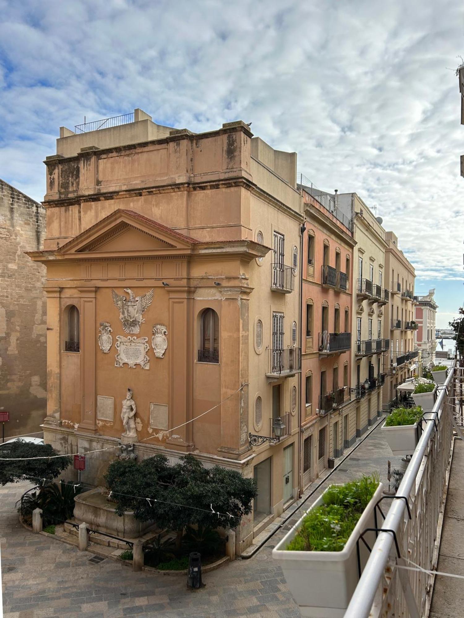 Appartamenti Torrearsa Street 35 Trapani Kültér fotó